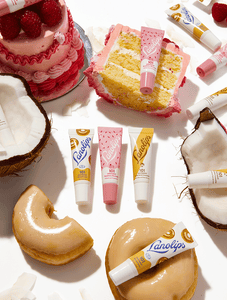 Lanolips 101 Delicious Mini Bites contains a trio of 3 of our best-selling balms including 101 Ointment Glazed Donut, 101 Ointment Raspberry Shortcake and 101 Ointment Coconutter.